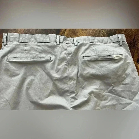 Calvin Klein | The Refined Stretch Chino pants. Size: 38/30 - Picture 5 of 16